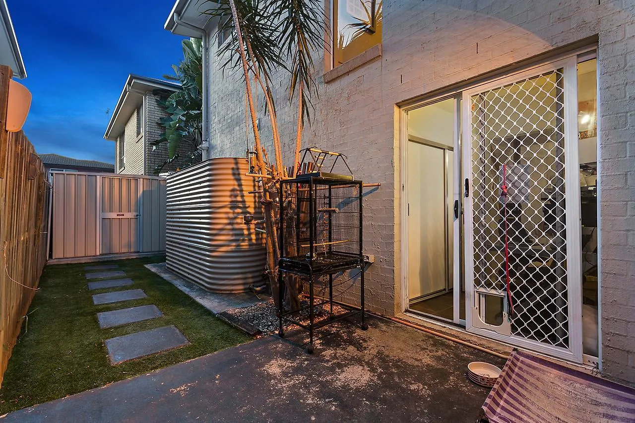 Resort Style Home In Brisbane Inner North. 0*,  Australie