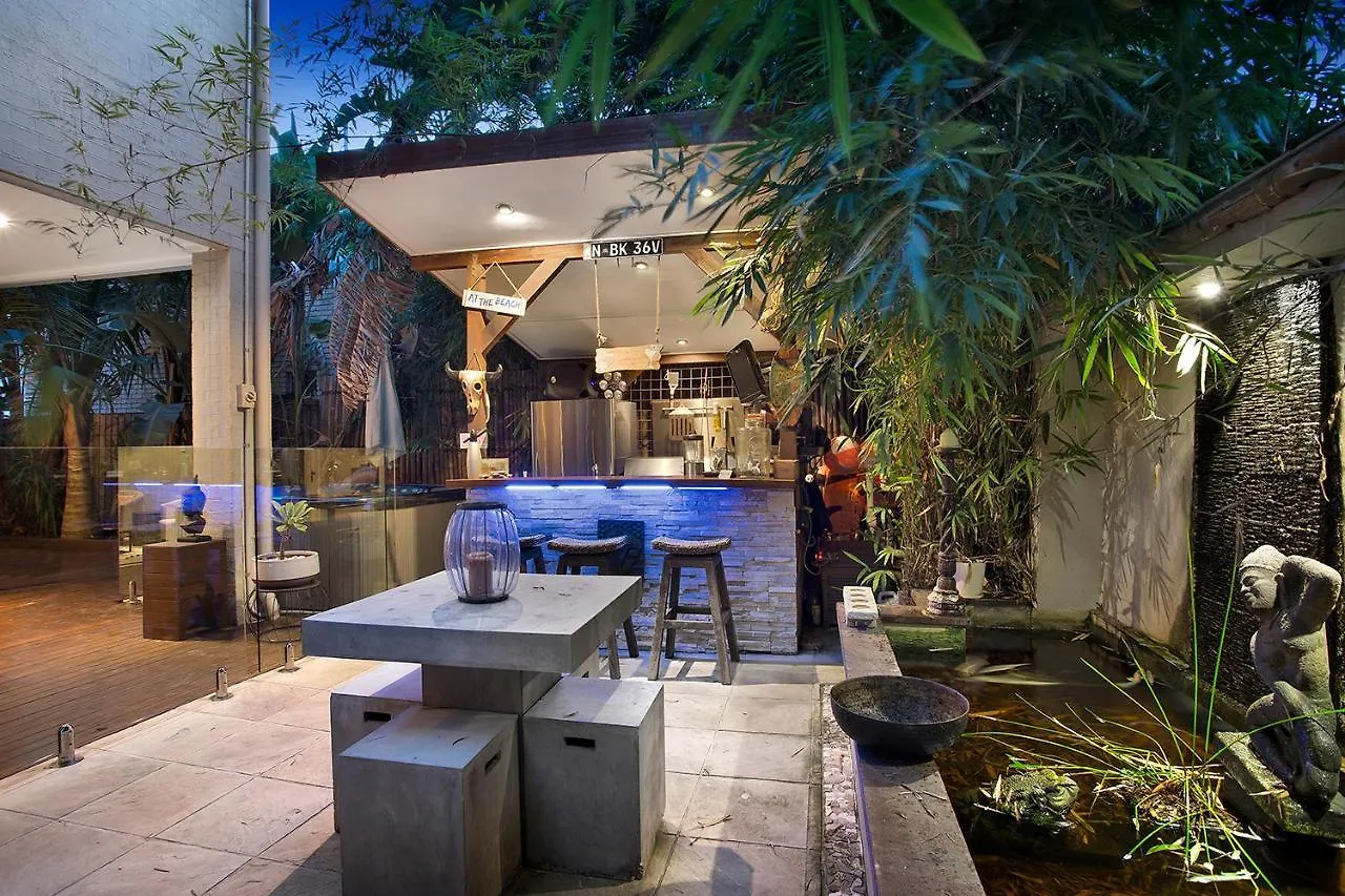 Resort Style Home In Brisbane Inner North. 0*,